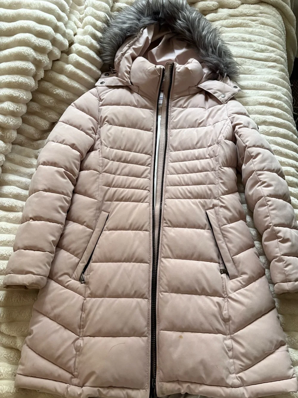 Calvin Klein Light Pink Quilted Hooded Puffer Coat with Faux Fur Trim